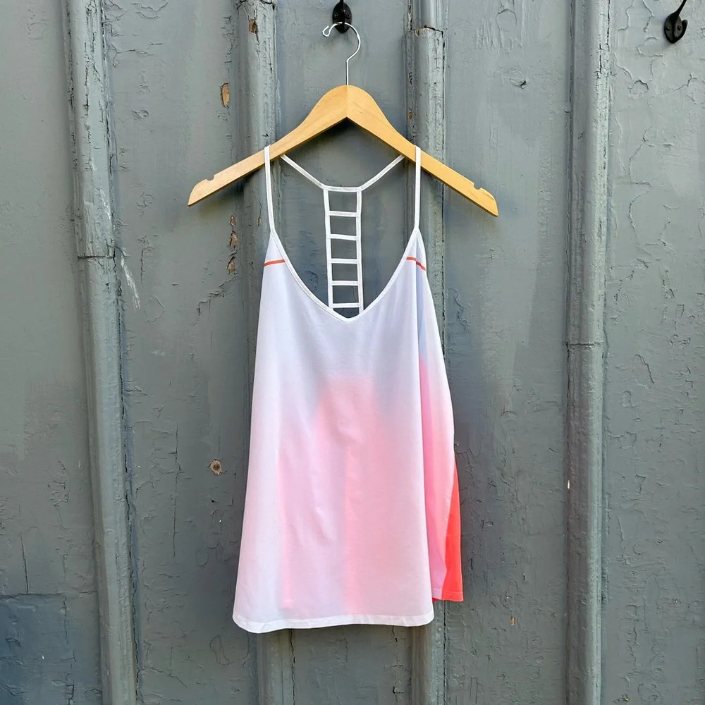 Lululemon Breezy Singlet, size 8/10 - Picture 4 of 10